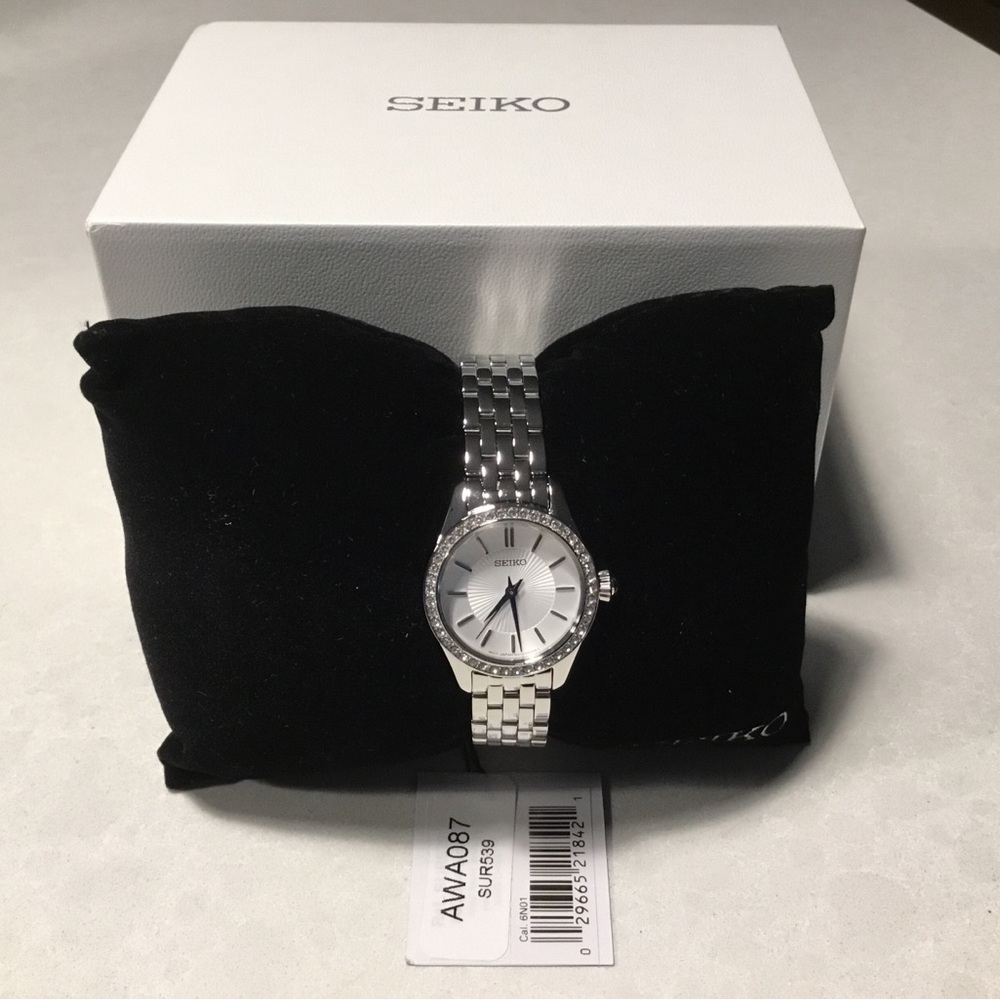 NWT Seiko Ladies Watch